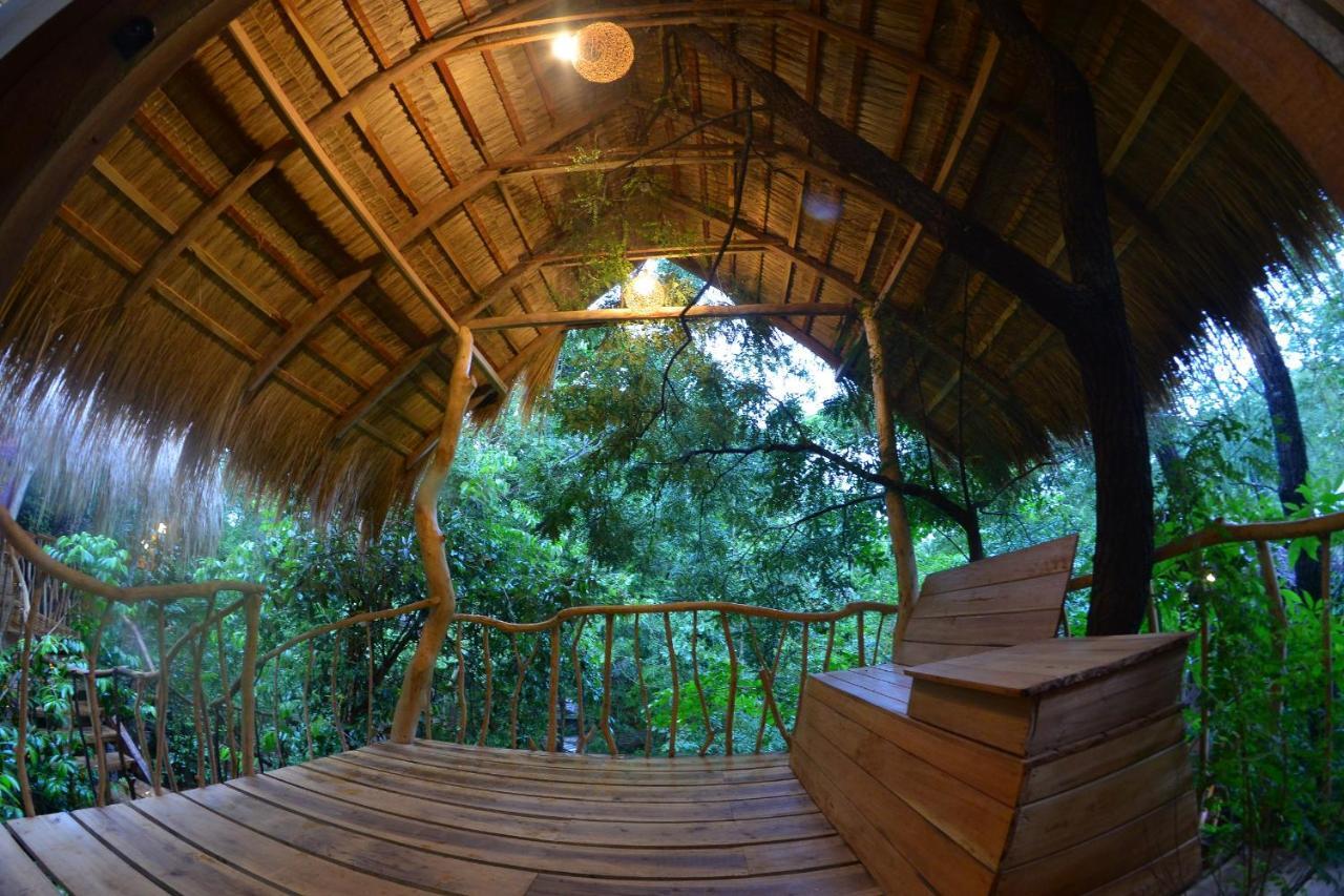Habarana Tree House Mutu Village Exteriör bild