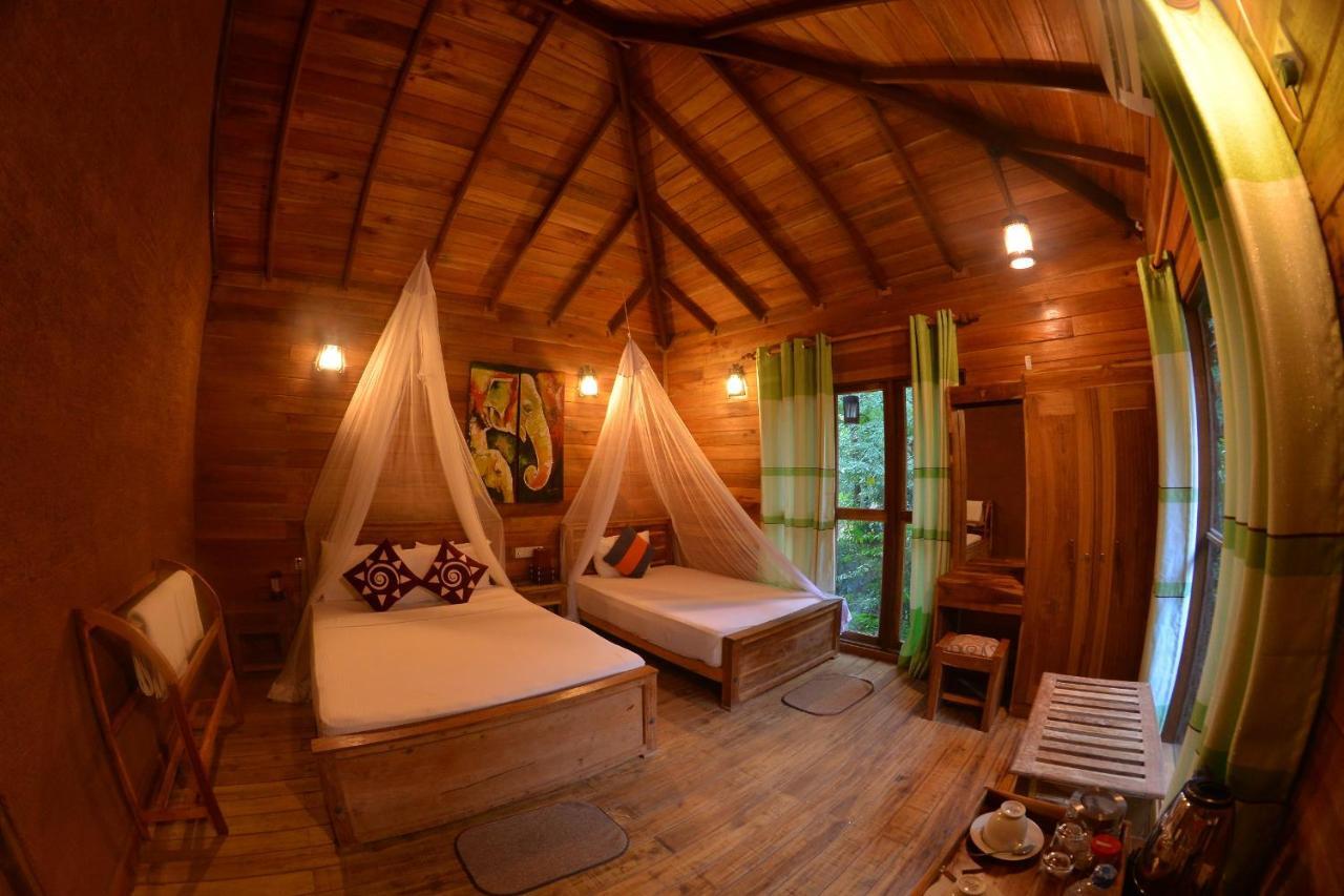 Habarana Tree House Mutu Village Exteriör bild